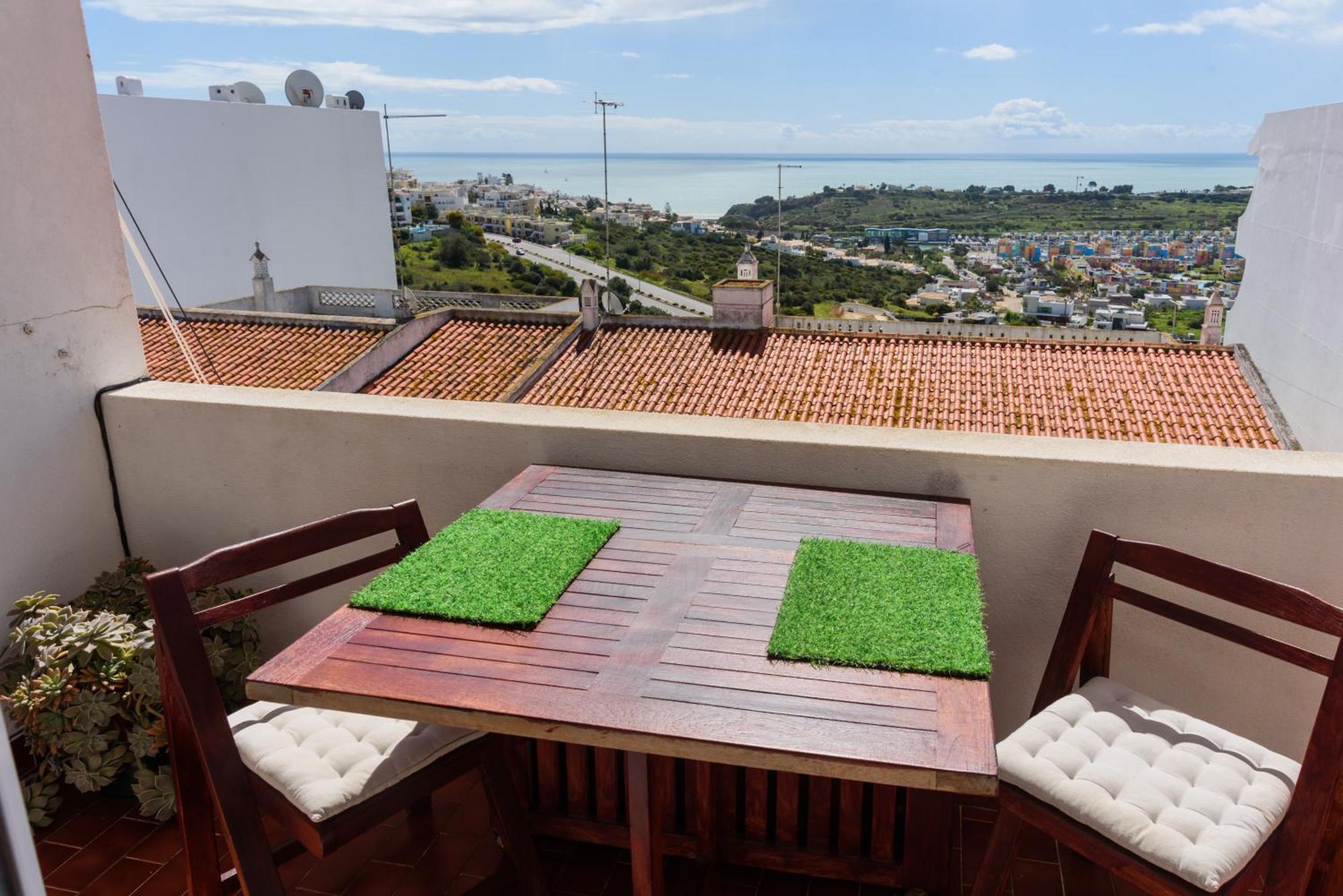 Hillside Studio With Sea View & Fibre Internet アルブフェイラ エクステリア 写真